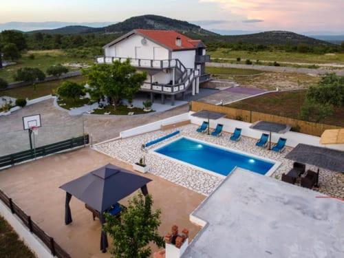 Villa Luka Donje Rastane Exteriér fotografie